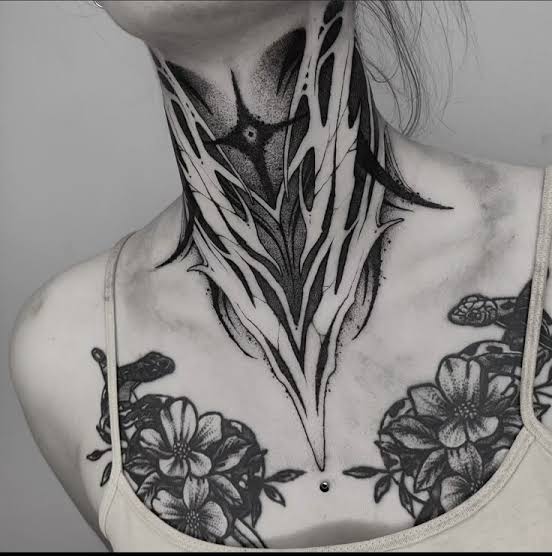 Blackwork neck | Neck tattoo geometric, Negative space throat tattoo, Darktattoo