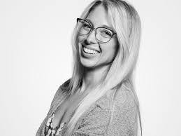 Alanna Scott's Instagram, Twitter & Facebook