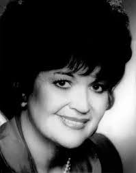 May Benson's Instagram, Twitter & Facebook