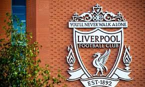 يشتهر نادي ليفربول باللون الأحمر، ويطلق على النادي لقب الريدز بسبب ذلك، لكن ليفربول عندما تأسس لم يكن يرتدي الأحمر، بل أخذ. Ø³Ø± Ø§Ù„Ø·Ø§Ø¦Ø± Ø§Ù„ØºØ§Ù…Ø¶ Ø¹Ù„Ù‰ Ø´Ø¹Ø§Ø± Ù†Ø§Ø¯ÙŠ Ù„ÙŠÙØ±Ø¨ÙˆÙ„