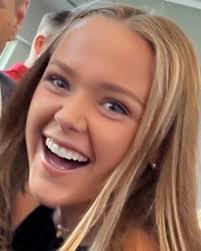 Shelene Bryan's Instagram, Twitter & Facebook