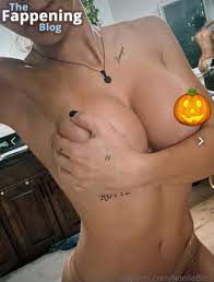 Noelle Best  noelle_best  noellebest Nude Leaks OnlyFans Photo 26 |  TheFappening