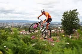 Mathieu van der poel, anzi la sua squadra il team belga corendon circus, ha svelato a quali eventi parteciperà nella seconda parte della stagione. Van Der Poel Aiming To Compete In Mountain Biking At Paris 2024
