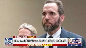 Special counsel Jack Smith to appeal Trump classified documents case