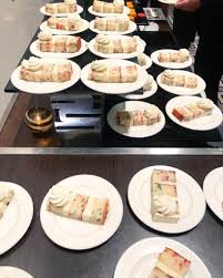 Here's every reason you should reconsider the classic wedding cake (and serve something else instead). Cake Portion Guide What Size Of Cake Should You Make