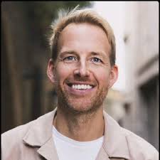 Fintech Without Borders: Creating Seamless Financial Experiences Across the  Atlantic