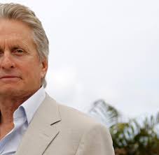 Whether you would like to learn more about planning services, grief support, or you're just looking for general information on funeral arrangements, please feel free to look around. Krebs Besiegt Michael Douglas Erleichtert Der Tumor Ist Weg Welt