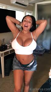 Kiara Mia OnlyFans Porn (30) - EroThots