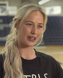 𝑺𝑨𝒀 𝒀𝑬𝑺 𝑰𝑭 𝒀𝑶𝑼 𝑳𝑶𝑽𝑬 Caitlin Clark❤️✌️