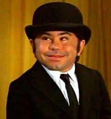 Är Nick Nack bara en liten Odd Job? : r/JamesBond