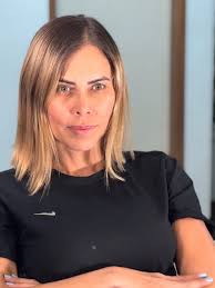 AMAMOS ESTOS CAMBIOS😍✨🤎 @brunesalon_ 📍