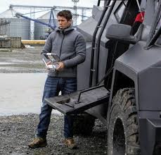Carlos's movies such as rascals and robbers the secret adventures of tom sawyer and huck finn, preppies, drop dead fred and the hurricane heist. Toby Kebbell In Hurricane Heist Toby Kebbell Actors Ben Hur