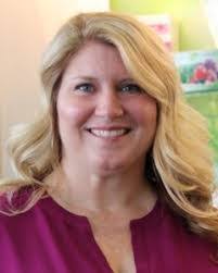 Lynnette Collins's Instagram, Twitter & Facebook