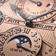 In 2005 and 2006, under president thierry stern, the brand developed a hairspring and balance wheel made entirely from silicon, a lightweight and antimagnetic material that is now becoming popular in watchmaking. Henry Graves Supercomplication By Patek Philippe