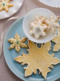Über 7 millionen englischsprachige bücher. Snowflake Cookies Paula Deen Food Network Holiday Cookies Snowflake Cookies Recipe Snowflake Sugar Cookies
