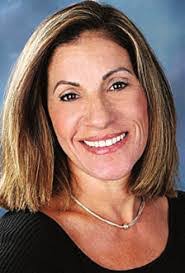 Bienvenido Comas's Instagram, Twitter & Facebook