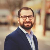 Evan Beck's Instagram, Twitter & Facebook