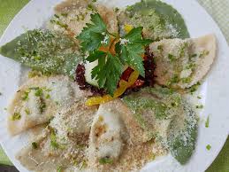 Schlutzkrapfen Mit Dreierlei Fullung Spinat Kurbis Und Graukase Lecker Essen Lecker Rezepte