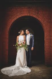 2020《《modern couple》》 刷爆抖音最火的潮流婚纱照❤如今不用远赴中国, 在马来西亚my dream wedding婚纱店也可以get到一套抖音同款婚纱照! My Dream Wedding Jb Bride To Be Thrilled After Bagging Dream Wedding Dress For Who Has Time To Do All That Logot Tay