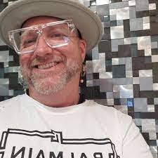 Michael Berthelette's Instagram, Twitter & Facebook