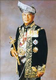 The memoirs of tun dr mahathir mohamad by. Azren Putra On Twitter The King Should Remain Apolitical Segregating Himself From The Political Cauldron And Staying Away From Becoming An Instrument For The Benefit Of Any Party The King Will