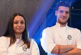 Τα δικαιώματα του βίντεο ανήκουν στην τηλεόραση του star. Xzpjd1inzbek2m