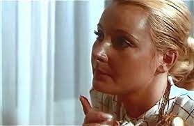 دانلود  Secrétariat privé 1980 - دانلود فيلم