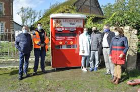 Pres Du Neubourg Un Distributeur De Pains S Installe A Daubeuf La Campagne Le Courrier De L Eure