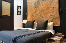 There tend to be fewer choices, both with pattern and color, and even materials can be a bit confusing. 22 Bachelor S Pad Bedrooms For Young Energetic Men Home Design Lover Simple Bedroom Decor Simple Bedroom Bachelor Pad Bedroom