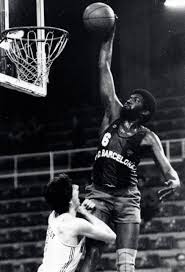 Barcelona reached the 1984 euroleague final before falling to rome and then won the saporta cup in both 1985 and 1986 plus the korac cup the following season. Chicho Sibilio Jugadores De Baloncesto Baloncesto Canchas