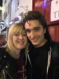 Superfan of The Wanted given a surprise visit by the boyband