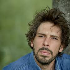 Antoine BERNARD :: comédien au Comédie Montorgueil à Paris