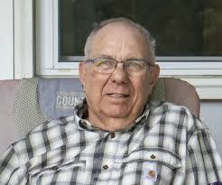 Michael Gohl's Instagram, Twitter & Facebook