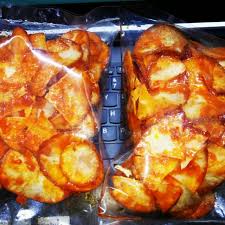 Keripik singkong balado yin yin. Keripik Singkong Balado Padang Makanan Minuman Snek Di Carousell