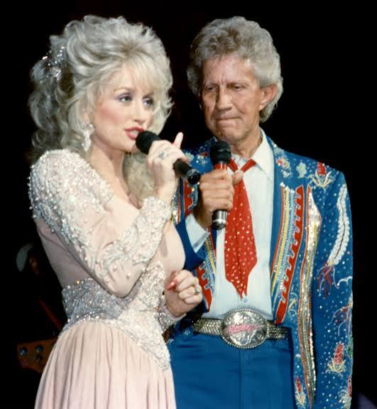 Dolly Parton Sets Record Straight On Rocky Relationship With Porter Wagoner - Newsweek