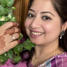 Be the first to try LAFZ Water Permeable nail polish. Get the exclusive BUY  1 GET 1 FREE offer, and let this halal-certified nail polish colour your  days. Made in Europe with