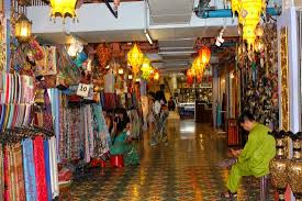 After shopping some nice things and eating in a nice chinese place, you can visit the sze ya temple, a very small buddhist sanctuary very interesting to visit. Easy Shopping Compared To Petaling Street Chinatown Review Of Central Market Kuala Lumpur Kuala Lumpur Malaysia Tripadvisor