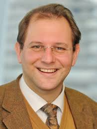 A CCUMOLI A C C A DEMIA VIC IN O