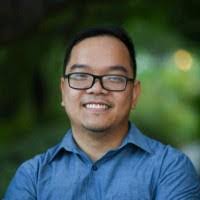 Duke Ngo's Instagram, Twitter & Facebook