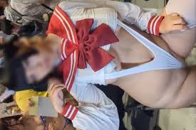 コスプレ撮影会】Tフロント Tバックが食い込みすぎ！乳輪も隠れてない！！ | ハミチラポッチ☆動画紹介エログ