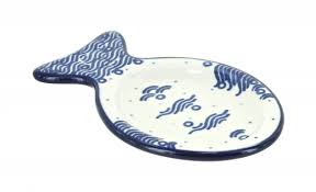 As you are raking the fish, the scales will peel off. Blue Rose Polish Pottery Oceana Fish Spoon Rest