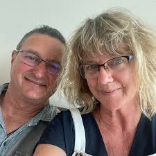 Greetings from Frankfurt. Next stop, America. But not for long. First,  we're meeting friends and family in my husband's homeland... the Virgin  Islands (yes, he really was born and raised there, we