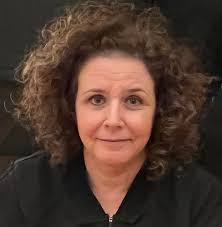 Julie Abrahamson's Instagram, Twitter & Facebook