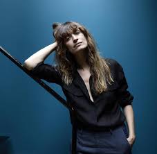 The parisian lunchtime remains an institution. Caroline De Maigret Uber Ihren Stilratgeber How To Be Parisian Wherever You Are Welt
