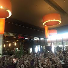 În acest magazin puteţi găsi. Violet Cafebar Lounge Oradea Bihor