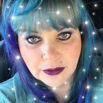 Kelly Wickline's Instagram, Twitter & Facebook