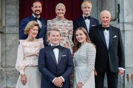 Hochzeitstag ihrer eltern ist betroffen. Prinzessin Ingrid Alexandra Ihre Konfirmation In Bildern Gala De