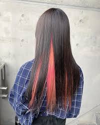小笠原 麻佳 美容師 hair dresserはinstagramを利用しています 黒髪ロング インナーピンクベージュ マニックパニックで作るビビットかつ淡めの インナーピンクカラー ブリーチ2回ベースです 黒髪からのチラ見えが可 黒髪ロング