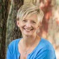 10+ "Sarah Helle" profiles