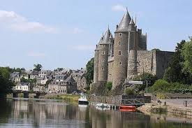 It is named after the morbihan (small sea in breton). Mohon France Morbihan Brittany Tourism Attractions And Travel Guide For Mohon
